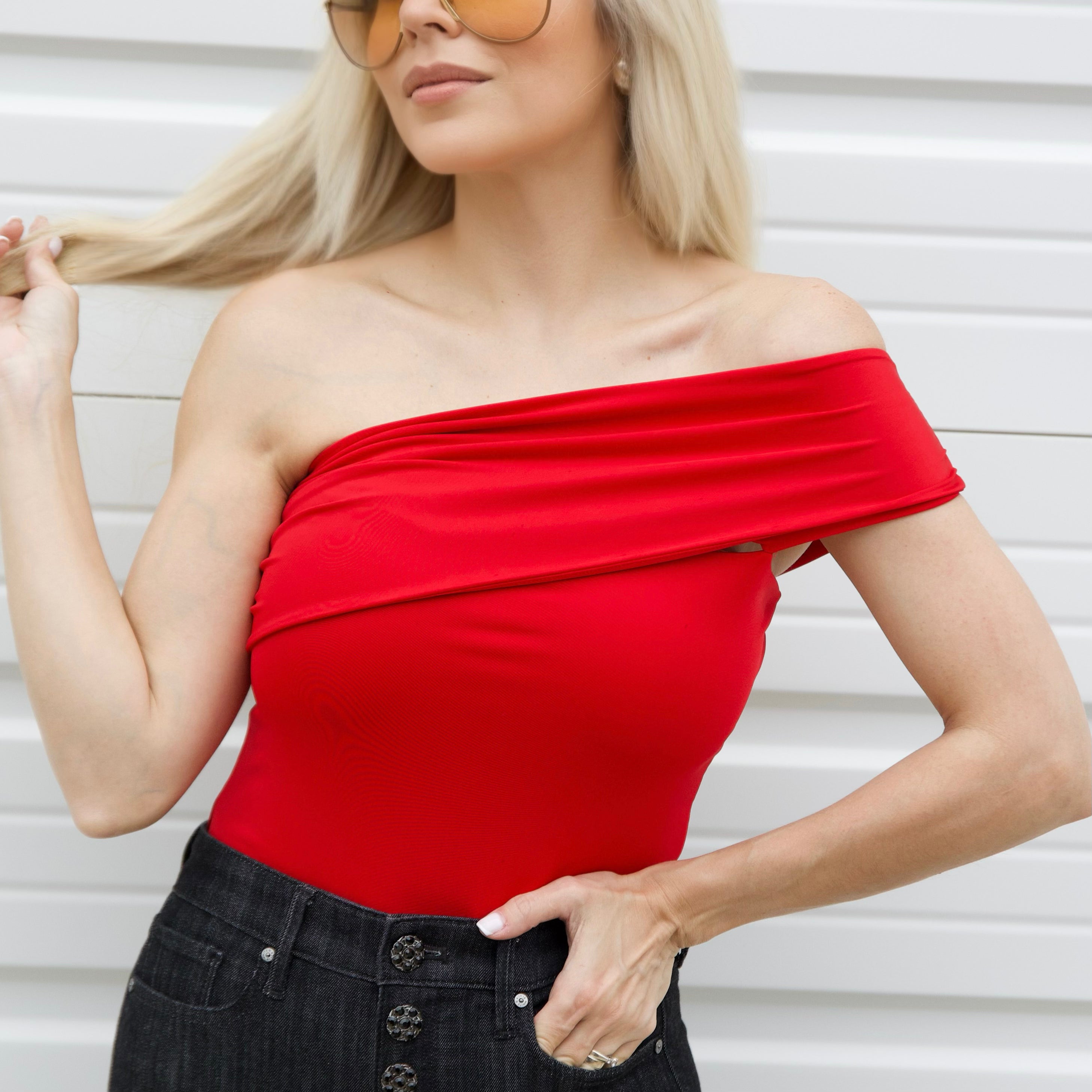  Giselle One Shoulder Bodysuit - Red