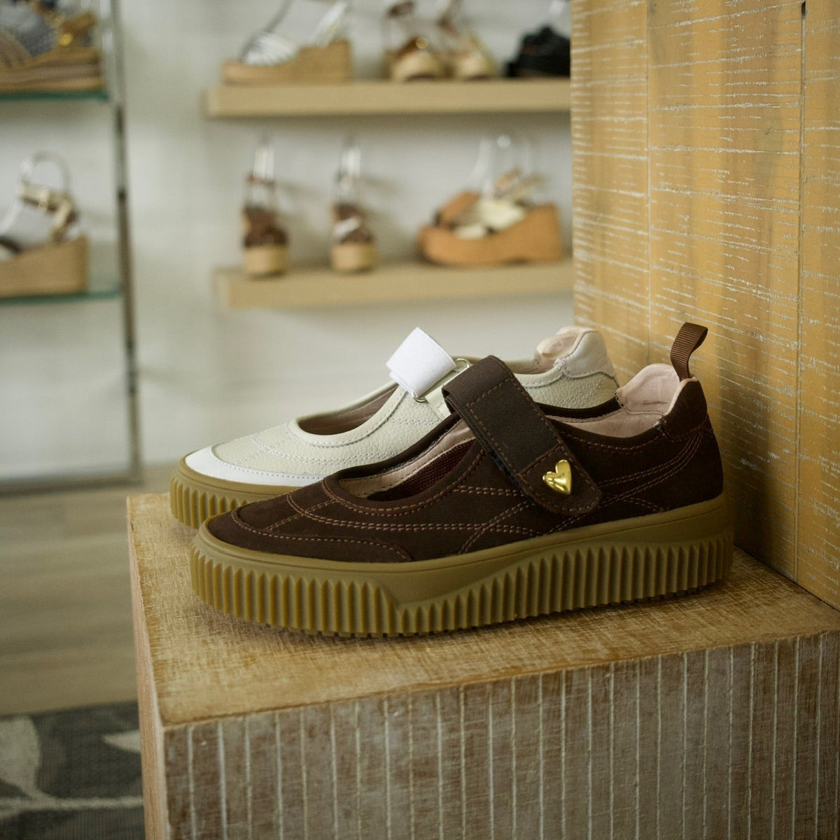 Varah Ballet Sneakers - Brown