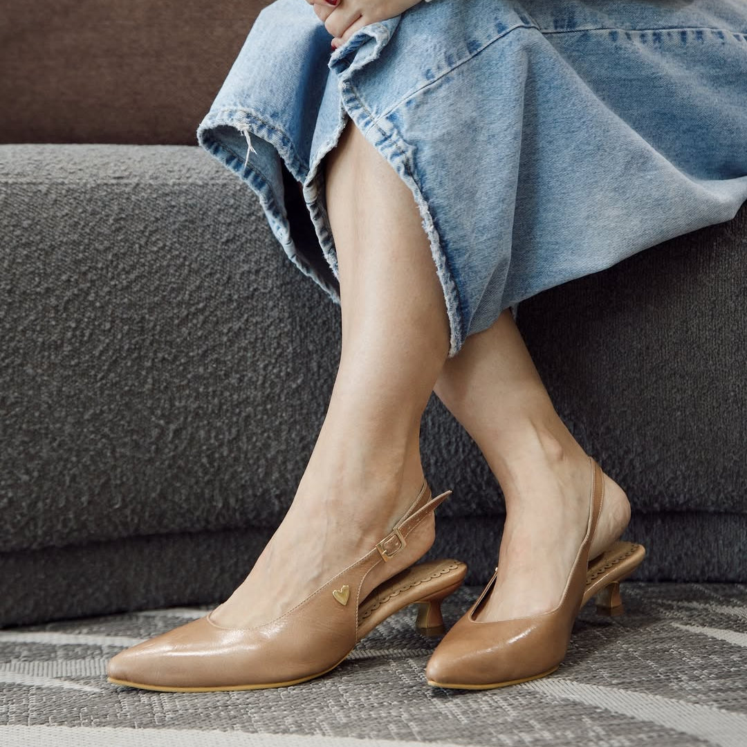 Zapatos de Tacón Bajo de Punta Celia - Piel