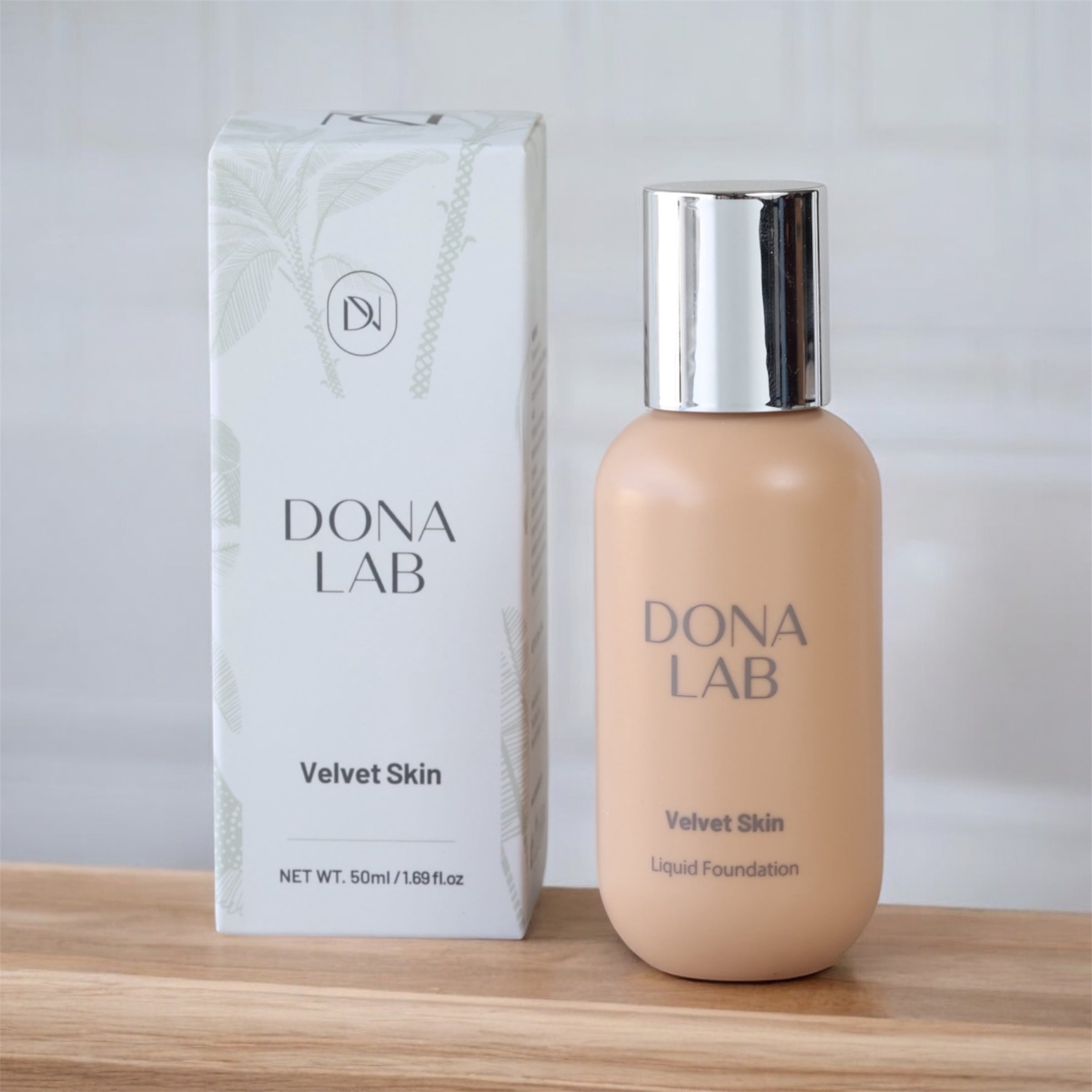 Velvet Skin - Liquid Foundation