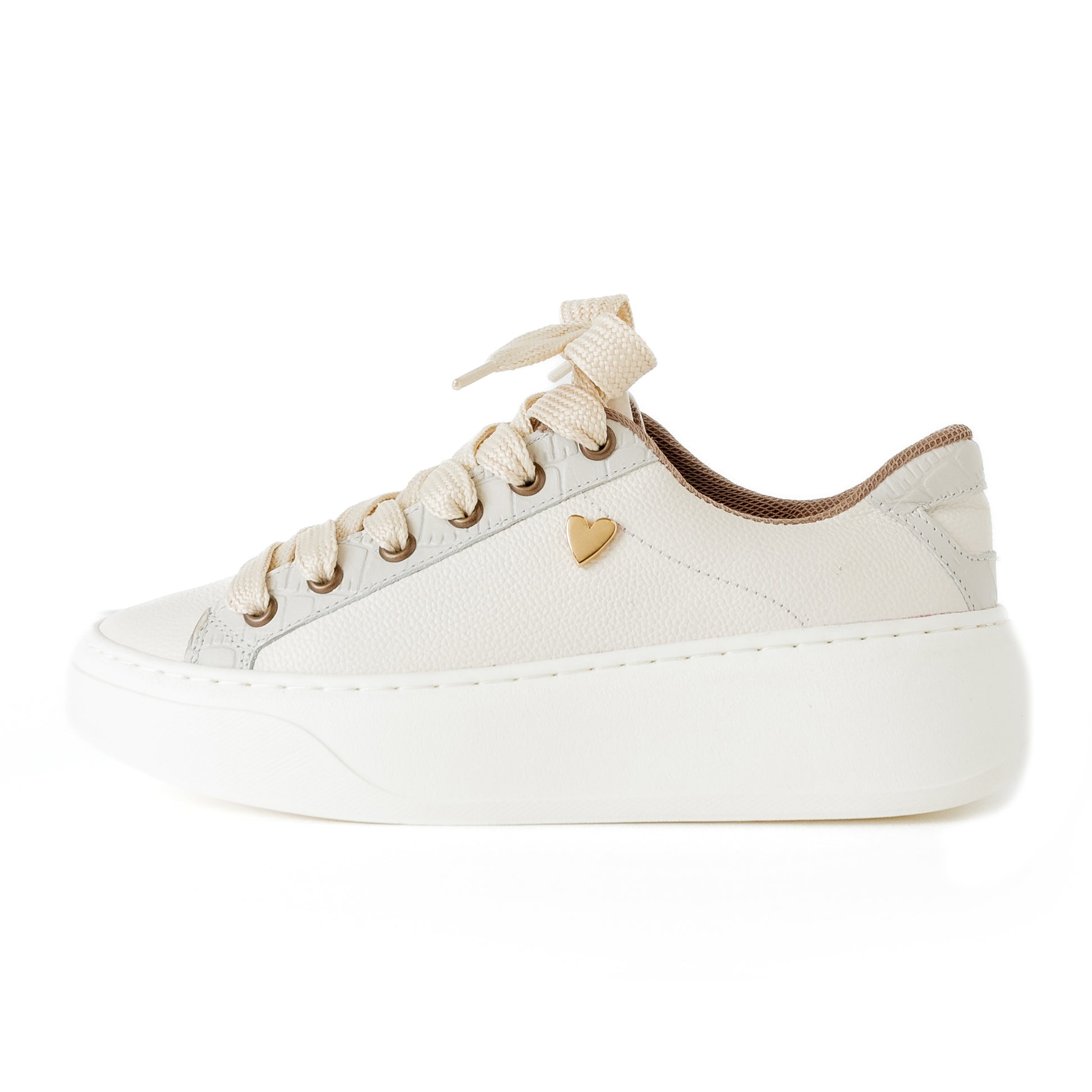 Briana Sneakers - Vainilla by Nataly Mendez, Genuine leather upper material Genuine leather insole lining Rubber platform lining American sizes Flexible rubber outsole Hand made 1.5 inch heel height 1 inch platform