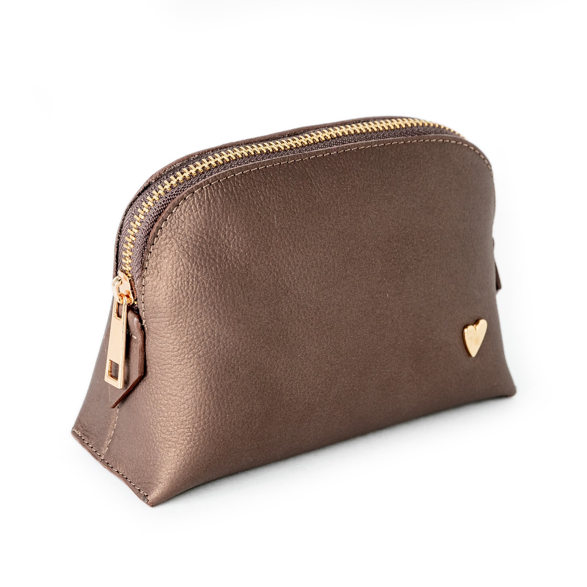 Cosmetic Bag - Brown/Bronze [ Small ] by Nataly Mendez, El portacosméticos no incluye los productos de la imagen. Genuine Leather Signature Heart Interior pocket Designed to stand in their own 4.5" H, 6.5" W, 2" D