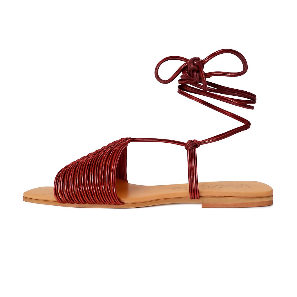 Eva Flats Sandals - Burgundy by Nataly Mendez, Upper material made of genuine leather, Genuine leather lining, Flexible rubber sole
Heel height .5 cm, Handmade