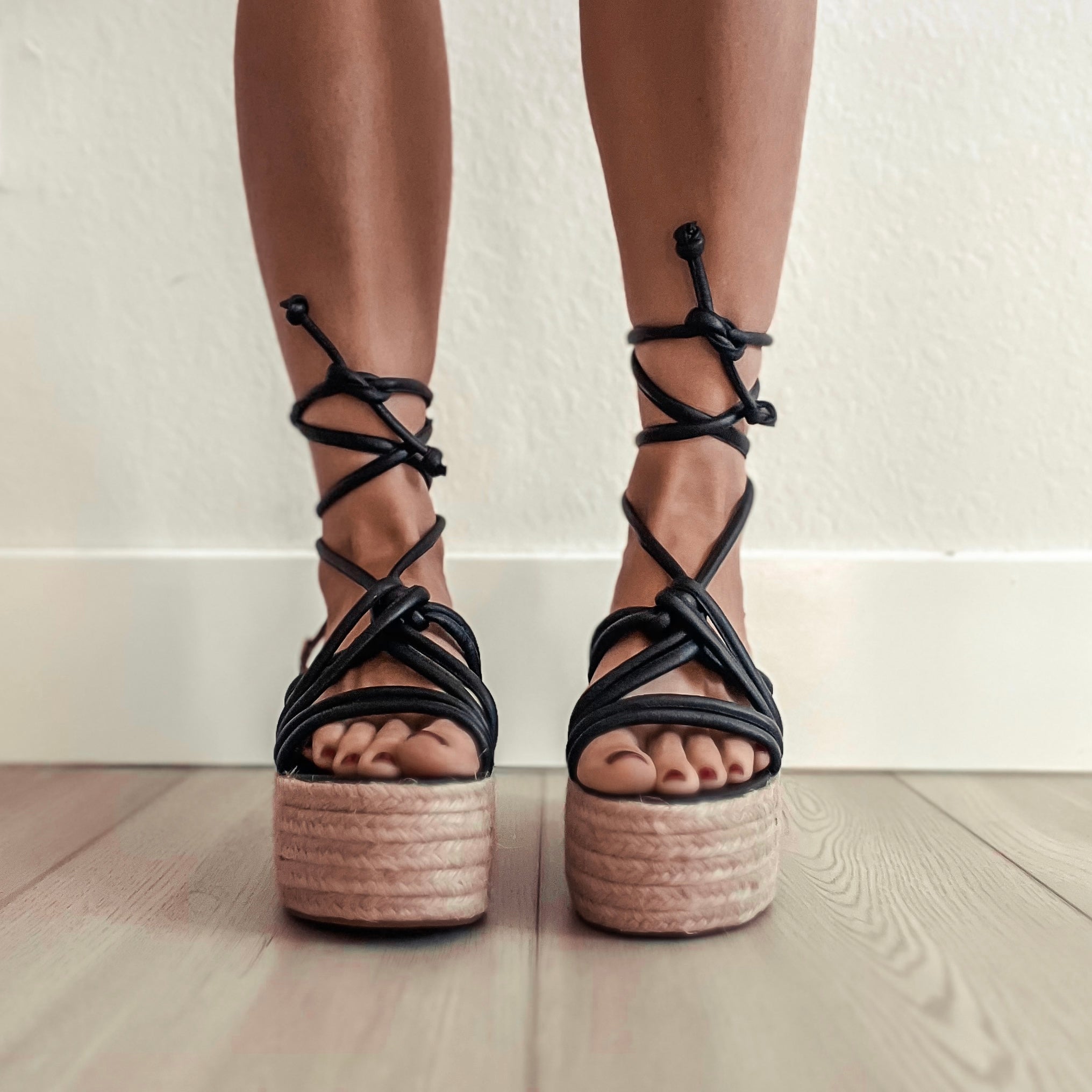 Kassy Espadrilles - Black by Nataly Mendez, Its base is lined with natural jute Genuine leather upper Adjustable straps Genuine Leather Handmade 3-inch heel height 2.5 inch platform