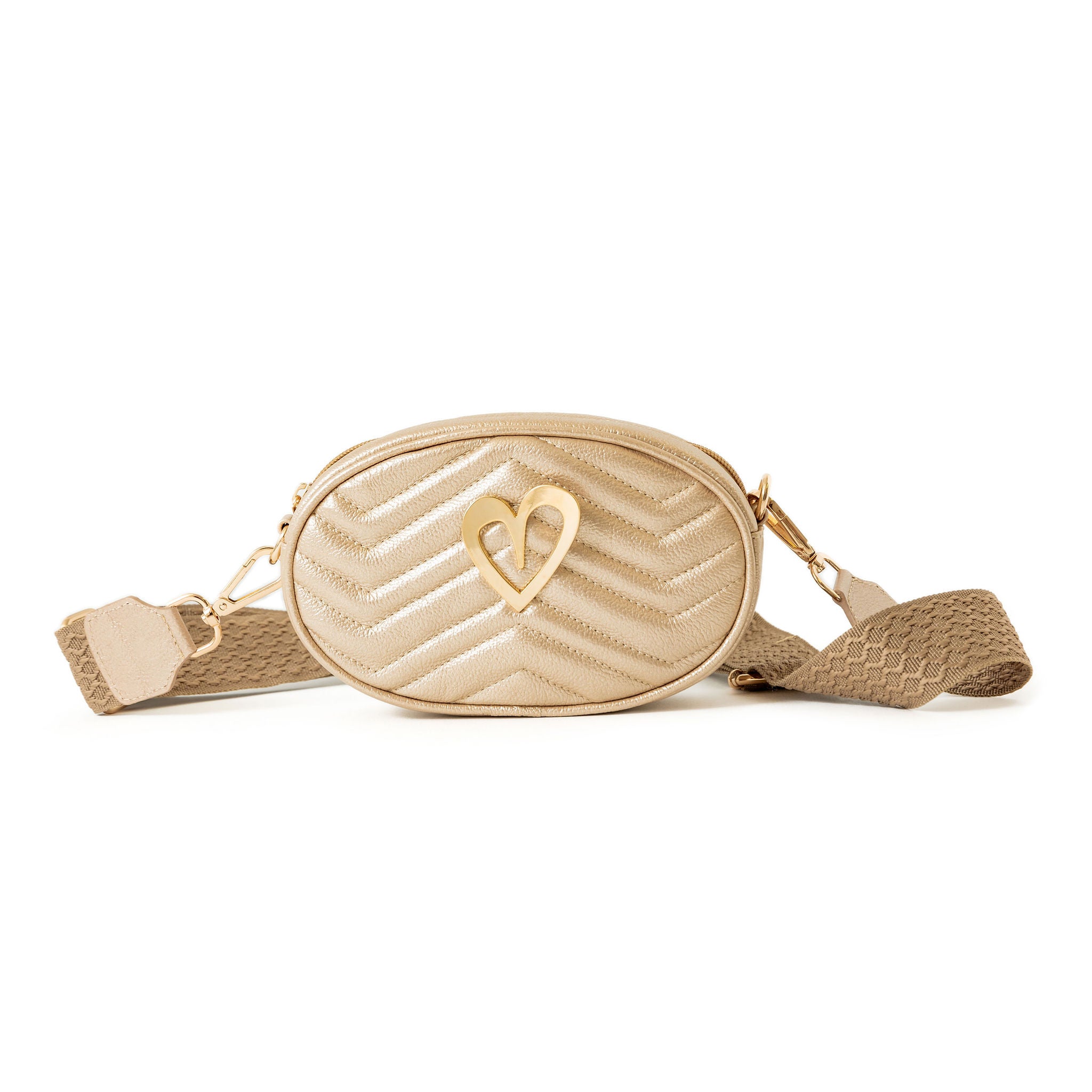 Pamela Multi Bag - Gold by Nataly Mendez, Genuine Leather Adjustable 5" x 7" Gold Heart Medida del cinturón: 42.5” Incluye correa y strap.