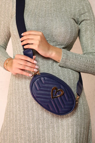 Pamela Multi Bag - Azul by Nataly Mendez, Genuine Leather Adjustable 5" x 7" Gold Heart Medida del cinturón: 42.5” Incluye correa y strap.