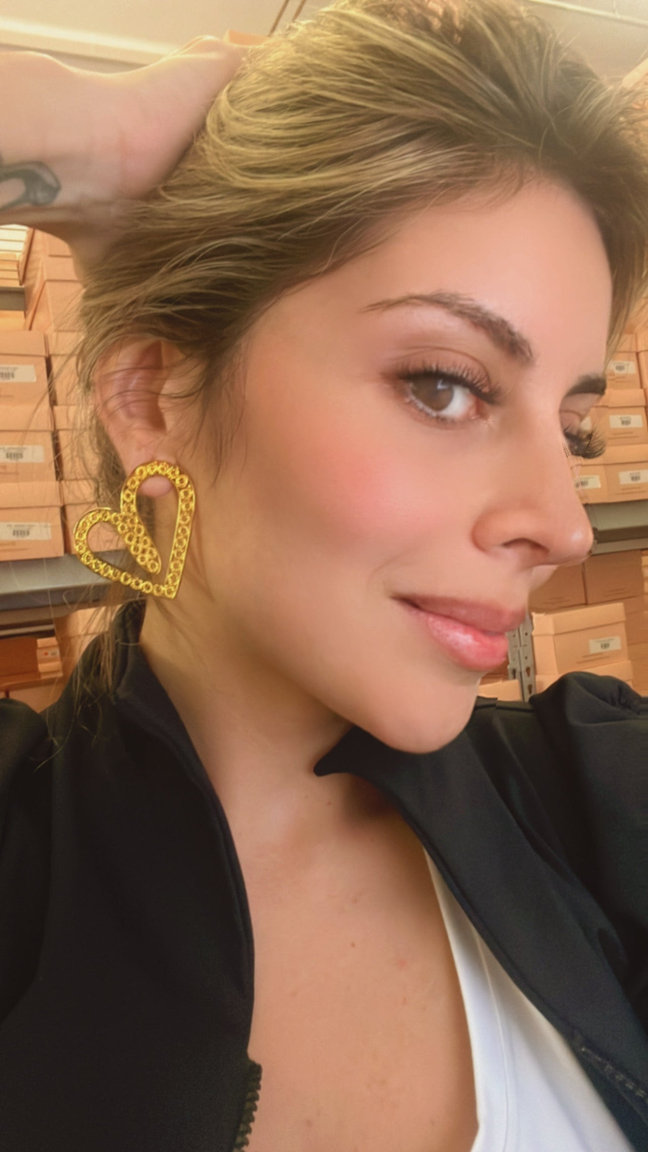 Filigrana Earrings by Nataly Mendez Gold plated Material: Bronce con baño de oro 24k