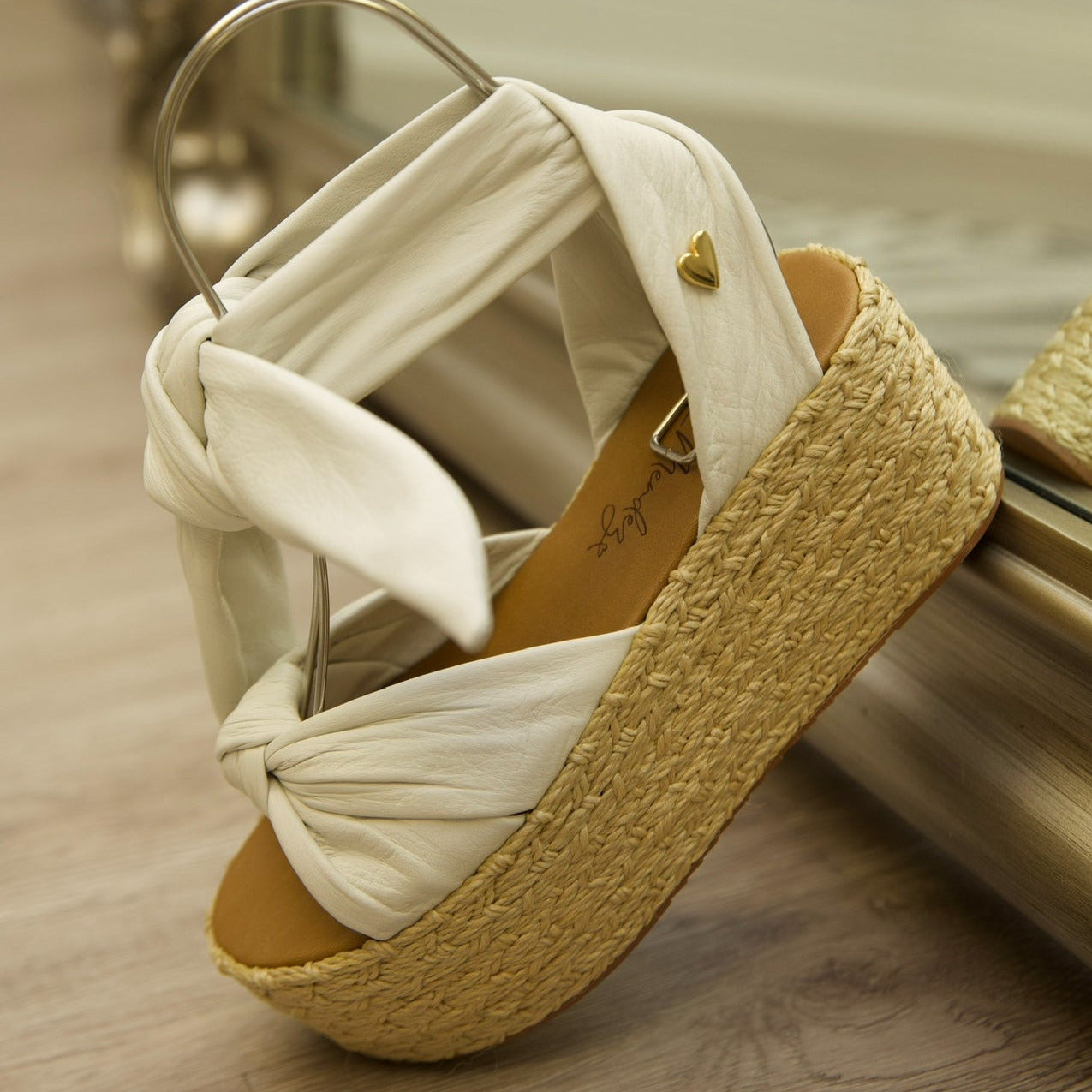 Sisi Espadrilles - Bone Ivory by Nataly Mendez, Its base is lined with natural jute Genuine leather upper material Adjustable straps Genuine Leather insole lining Handmade 3-inch heel height 2.5 inch platform