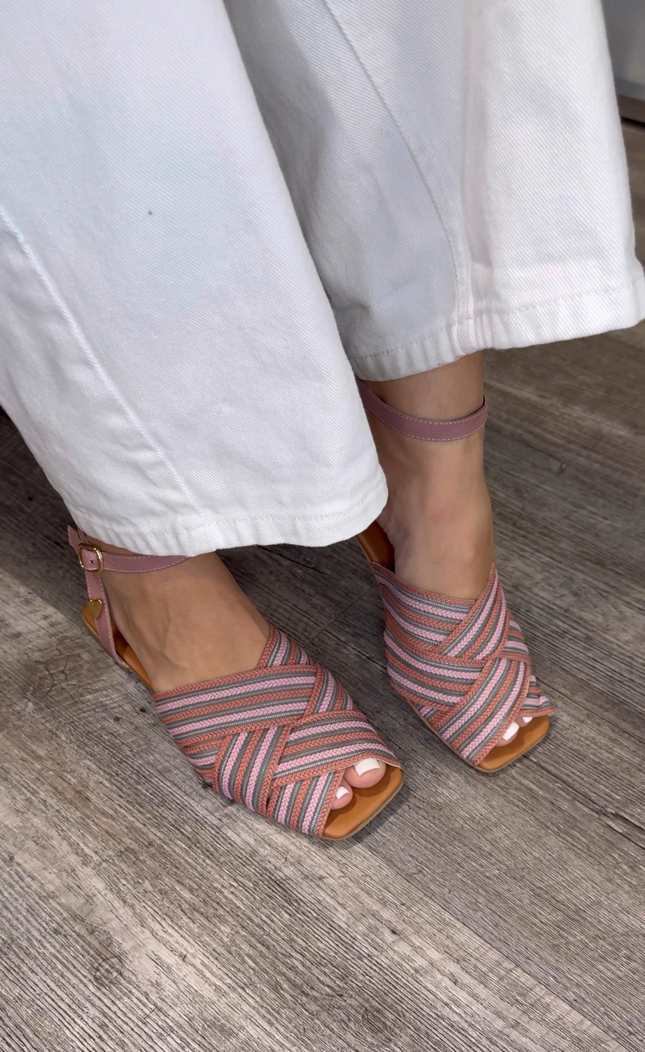 Veronica Flats Sandals - Pink by Nataly Mendez, Upper part with handcrafted woven fabric covered on the back with leather. Genuine leather lining Flexible rubber sole Heel height .5 cm Handmade