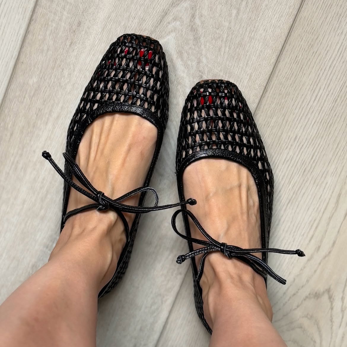 Karinne Ballerinas - Black