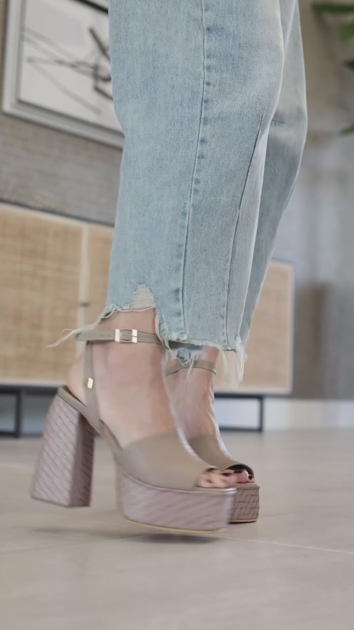 Amara High Heels - Soft Taupe