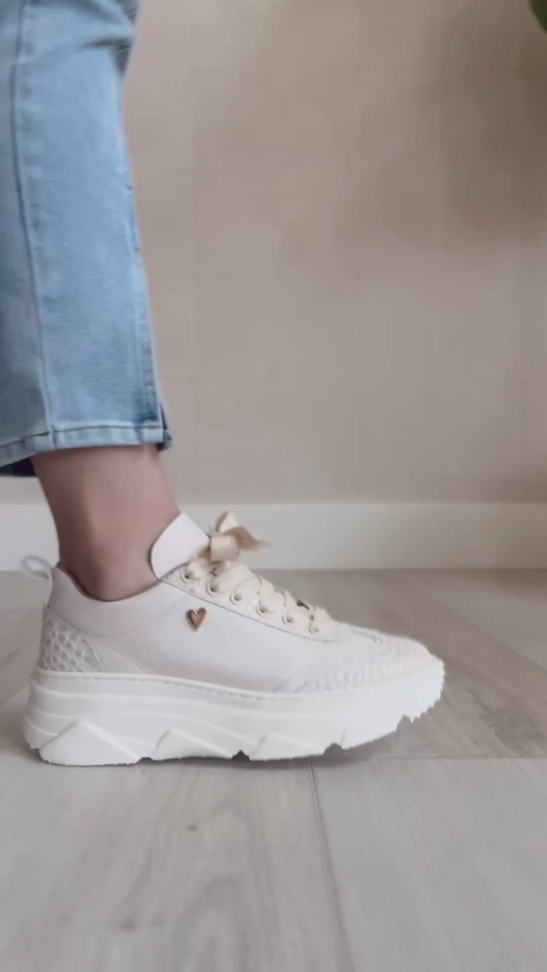Hassi Sneakers - Taupe  [ Sin devolución - Sin cambio ]