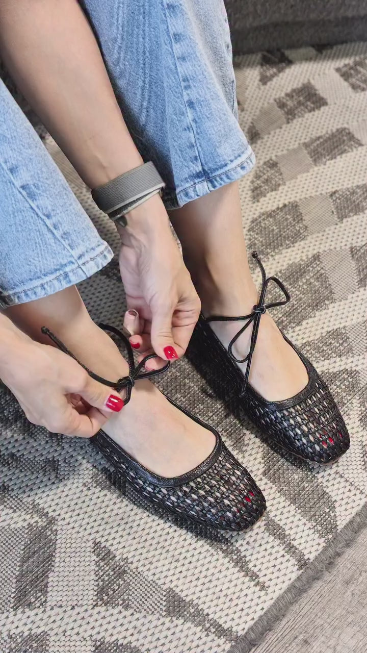 Karinne Ballerinas - Black