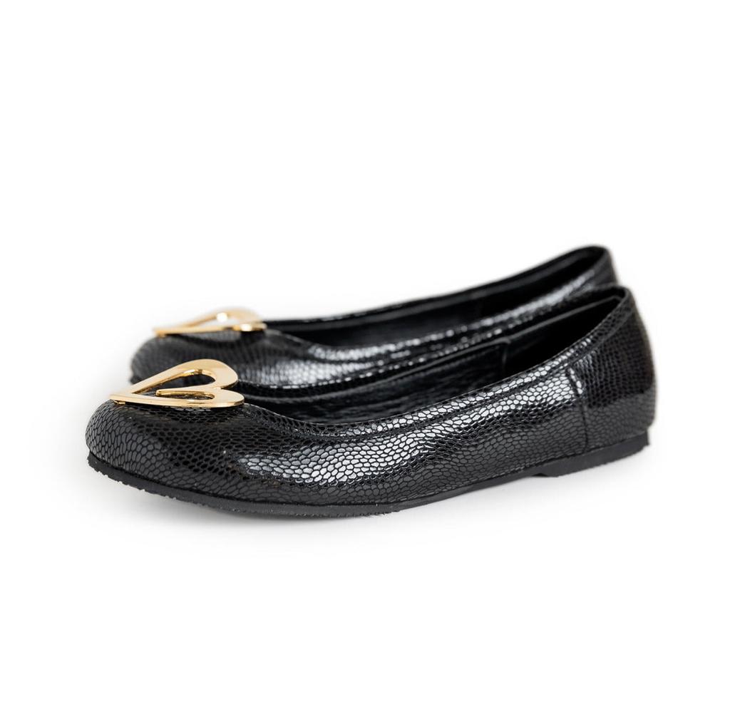 Ballerina Pipa Black by Nataly Mendez. Genuine leather upper material Leather insole lining Heel height .5 cm