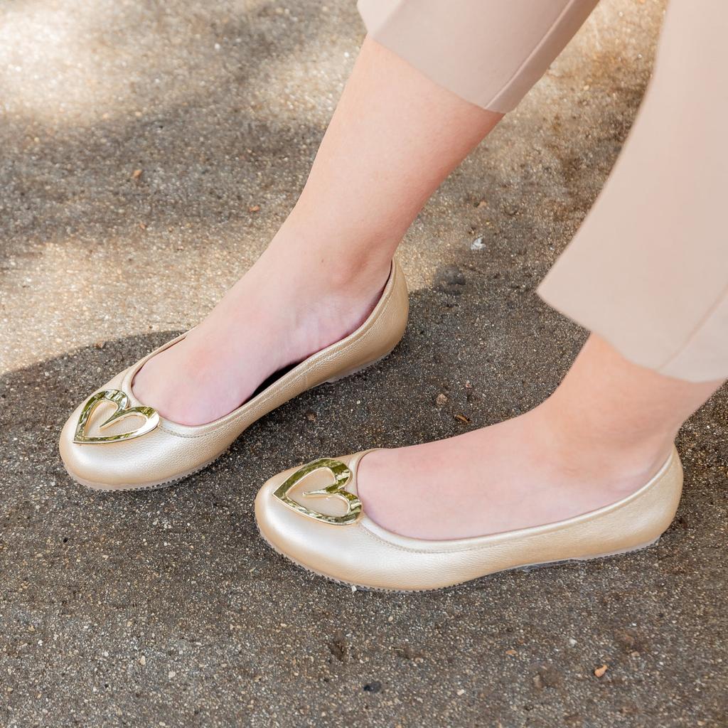 Pipa Ballerinas - Gold by Nataly Mendez, Genuine leather upper material Leather insole lining Heel height .5 cm