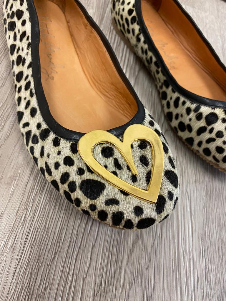 Pipa Ballerinas - Leopard by Nataly Mendez, Genuine leather upper material Leather insole lining Heel height .5 cm